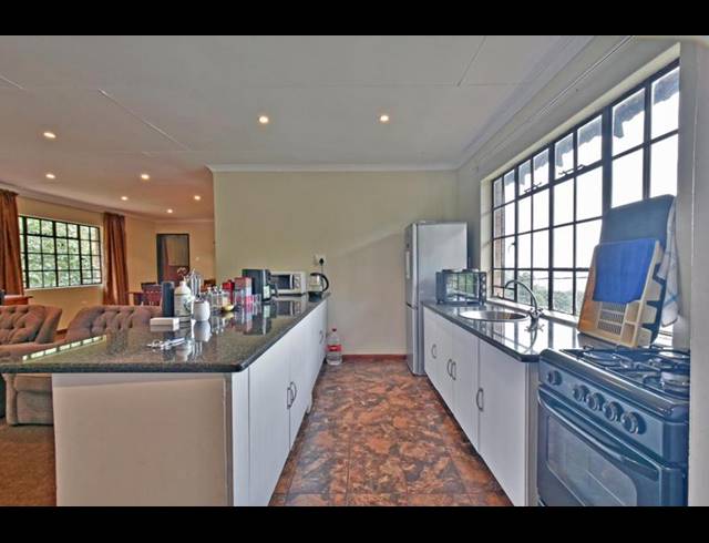 14 BEDROOM HOUSE FOR SALE IN NORTHCLIFF
